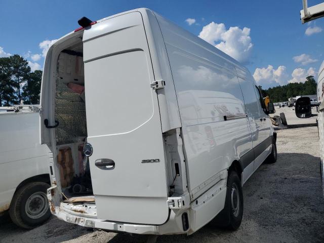 W1Y40CHY4PT130008 - 2023 MERCEDES-BENZ SPRINTER 2500 WHITE photo 3
