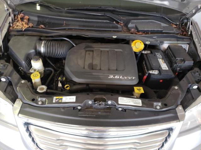 2C4RC1BG6FR751620 - 2015 CHRYSLER TOWN & COU TOURING 银色 照片 12