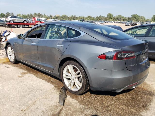 5YJSA1CN8DFP09155 - 2013 TESLA MODEL S GRAY photo 2