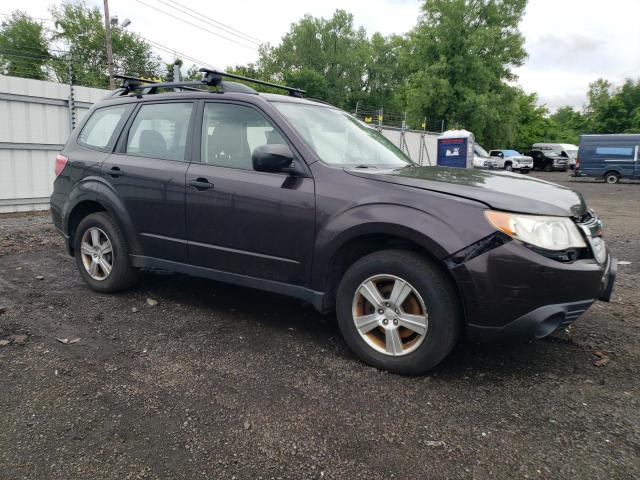 JF2SHABC9DH443674 - 2013 SUBARU FORESTER 2.5X Granate foto 4