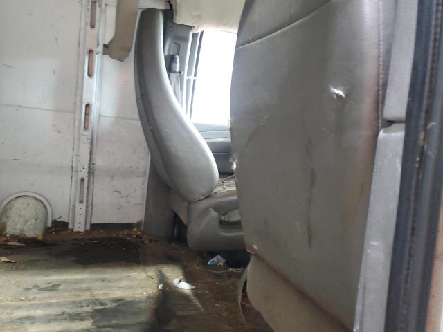 1GCUGADX7A1162813 - 2010 CHEVROLET EXPRESS G1500 თეთრი ფოტო 11