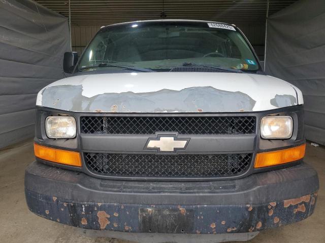 1GCUGADX7A1162813 - 2010 CHEVROLET EXPRESS G1500 თეთრი ფოტო 5