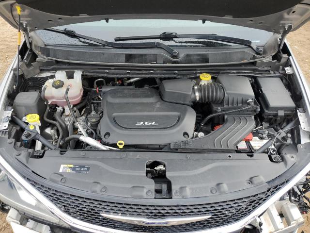 2C4RC1EG9JR247793 - 2018 CHRYSLER PACIFICA TOURING L PLUS SILVER photo 12