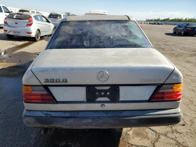 WDBEB33DXHA368917 - 1987 MERCEDES-BENZ 300 DT SILVER photo 6