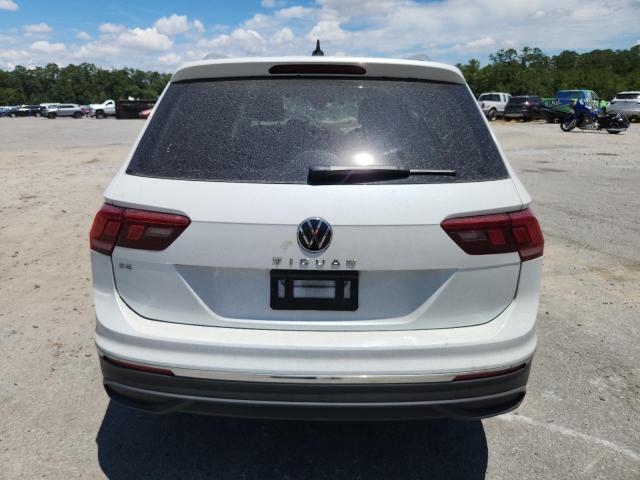 3VV3B7AX1PM080199 - 2023 VOLKSWAGEN TIGUAN SE Weiß Foto 6