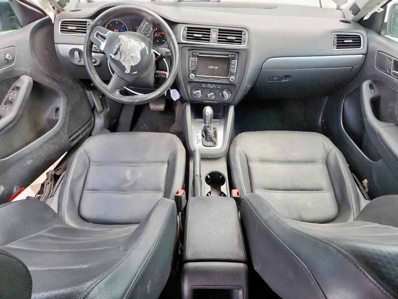 3VWLL7AJ8EM423432 - 2014 VOLKSWAGEN JETTA TDI Սև լուսանկար 8