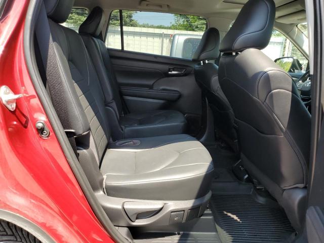 5TDGZRBH7LS036913 - 2020 TOYOTA HIGHLANDER XLE RED photo 11