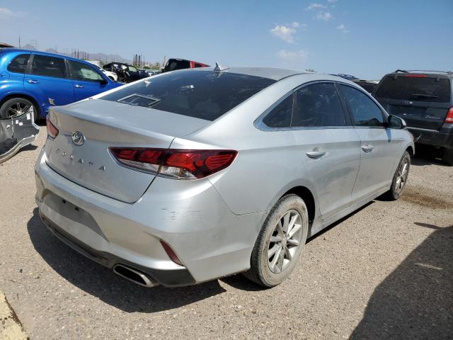 5NPE24AF7KH744047 - 2019 HYUNDAI SONATA SE SILVER photo 3