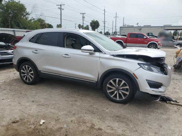 5LMCJ3C95KUL07836 - 2019 LINCOLN MKC RESERVE Gümüş foto 4
