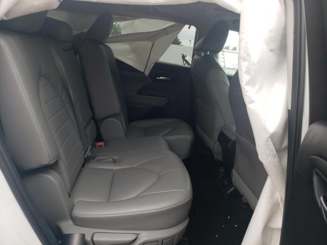 5TDGZRBH0NS589020 - 2022 TOYOTA HIGHLANDER XLE Սպիտակ լուսանկար 11