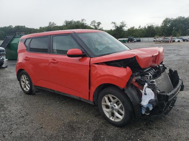 KNDJ23AU8N7154682 - 2022 KIA SOUL LX RED photo 4