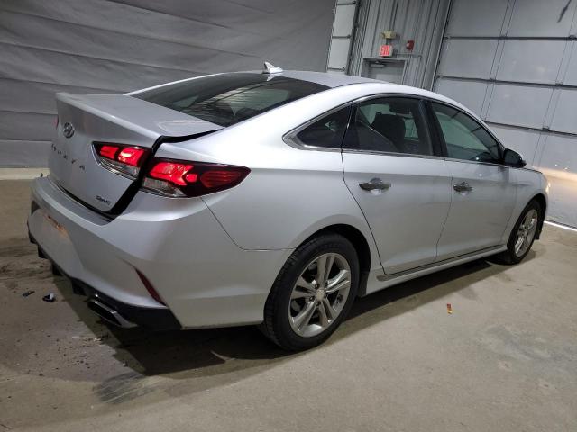 5NPE34AF7JH727907 - 2018 HYUNDAI SONATA SPORT 银色 照片 3