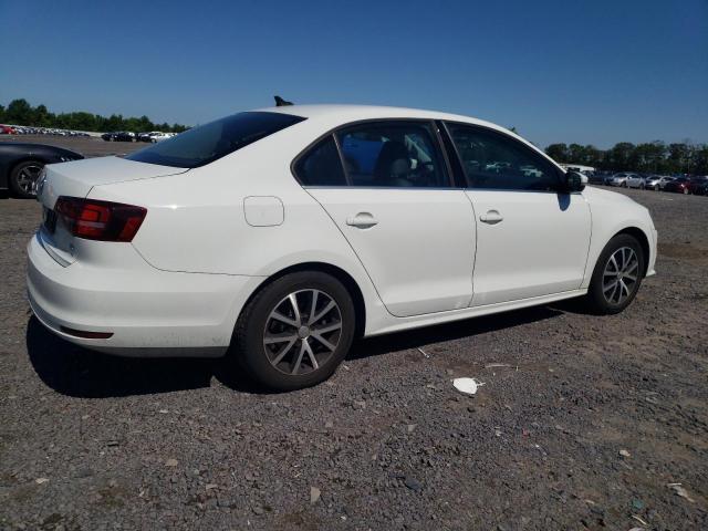 3VWDB7AJ1JM232209 - 2018 VOLKSWAGEN JETTA SE WHITE photo 3