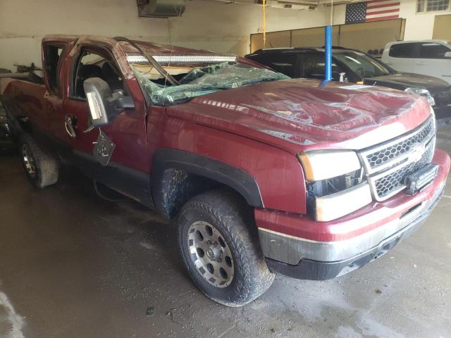 1GCEK19Z27E135193 - 2007 CHEVROLET SILVERADO K1500 CLASSIC BURGUNDY photo 4