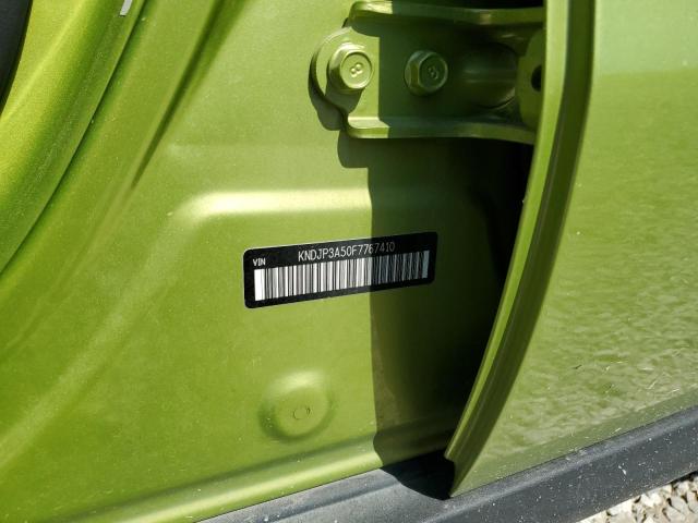 KNDJP3A50F7767410 - 2015 KIA SOUL + GREEN photo 13