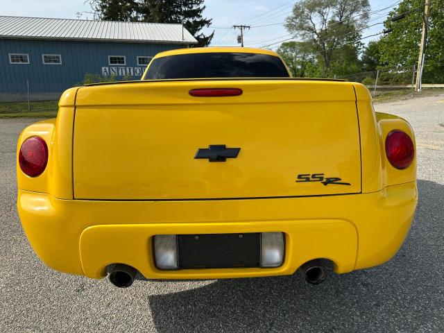 1GCES14P24B106425 - 2004 CHEVROLET SSR 黄色 照片 13