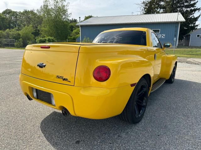 1GCES14P24B106425 - 2004 CHEVROLET SSR 黄色 照片 4