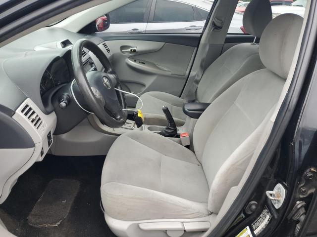 2T1BU4EE1DC031732 - 2013 TOYOTA COROLLA BASE Սև լուսանկար 7