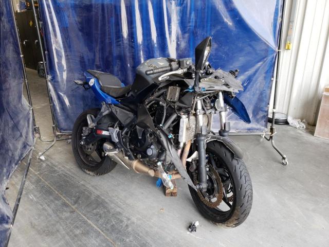 JKAEXEJ15JDA02890 - 2018 KAWASAKI EX650 J ლურჯი ფოტო 1