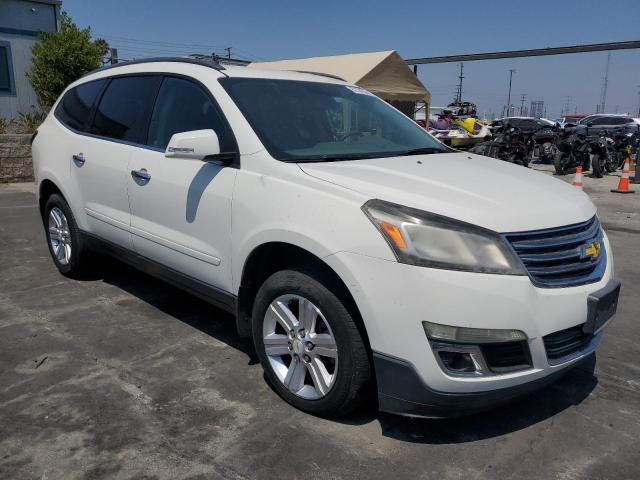 1GNKRGKD9DJ235205 - 2013 CHEVROLET TRAVERSE LT WHITE photo 4