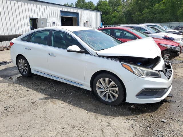 5NPE34AF9FH061530 - 2015 HYUNDAI SONATA SPORT WHITE photo 4