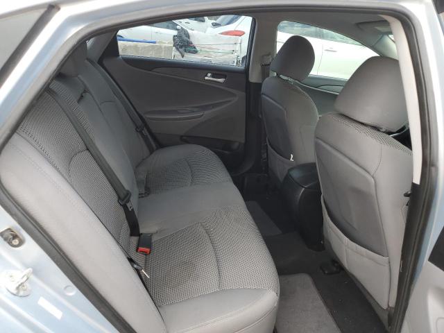 5NPEB4AC2BH031997 - 2011 HYUNDAI SONATA GLS SILVER photo 10