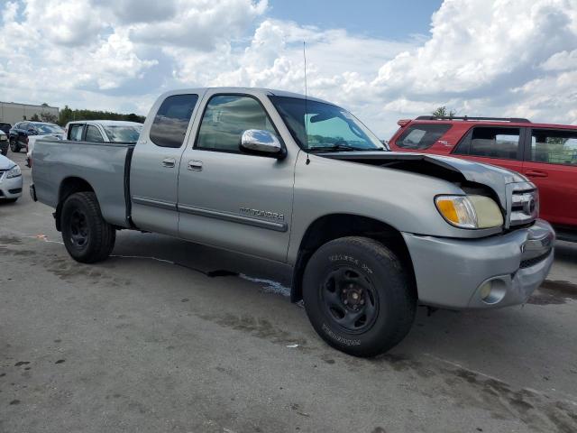 5TBRN34114S441029 - 2004 TOYOTA TUNDRA ACCESS CAB SR5 SILVER photo 4