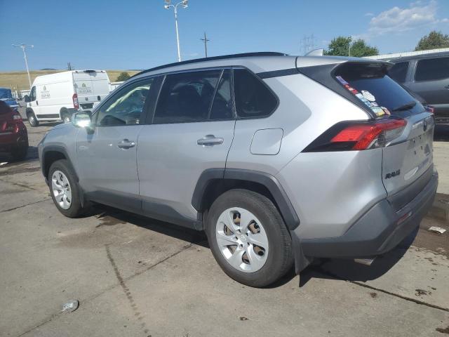 JTMG1RFV1KJ016482 - 2019 TOYOTA RAV4 LE Silber Foto 2