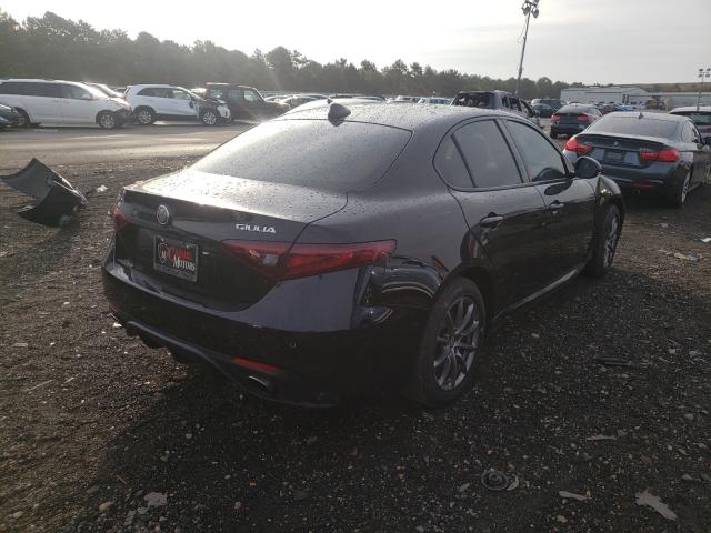 ZARFAEDNXJ7570421 - 2018 ALFA ROMEO GIULIA Q4 BLACK photo 4