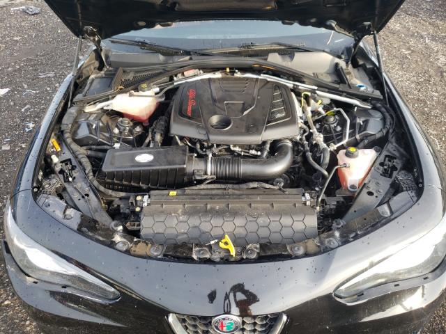 ZARFAEDNXJ7570421 - 2018 ALFA ROMEO GIULIA Q4 BLACK photo 7