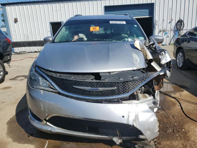 2C4RC1EG4KR574832 - 2019 CHRYSLER PACIFICA TOURING L PLUS SILVER photo 5