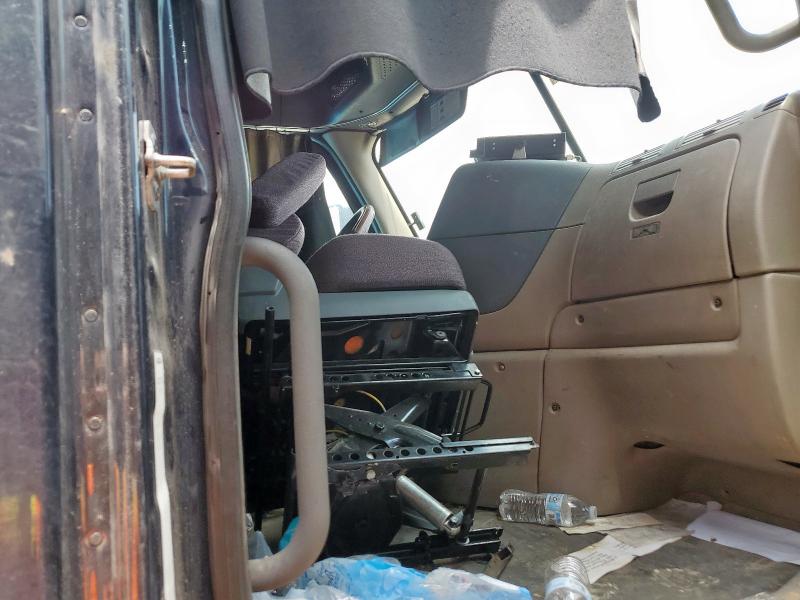 3AKJGLDR3HSHF1240 - 2017 FREIGHTLINER CASCADIA 1 黑色 照片 5