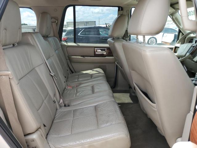 5LMJJ2H52CEL04542 - 2012 LINCOLN NAVIGATOR SILVER photo 11