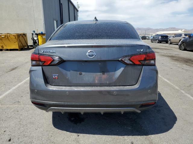 3N1CN8EV3ML823485 - 2021 NISSAN VERSA SV GRAY photo 6