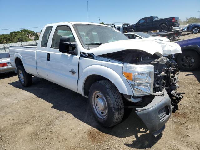 1FT7X2AT7CEB79031 - 2012 FORD F250 SUPER DUTY WHITE photo 4