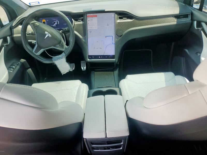 5YJXCBE43JF126966 - 2018 TESLA MODEL X Argent photo 8