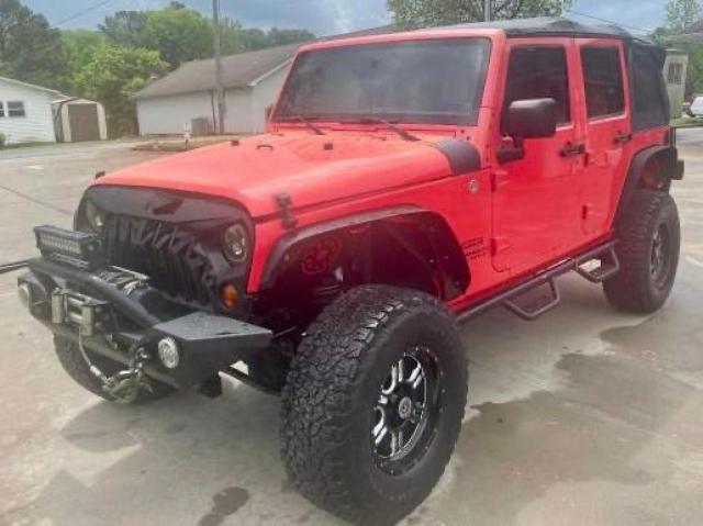 1C4BJWDG3DL669464 - 2013 JEEP WRANGLER U SPORT Rot Foto 2
