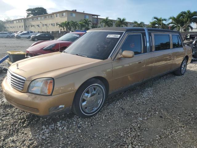 1GEEH90YX2U550494 - 2002 CADILLAC PROFESSION TAN photo 1