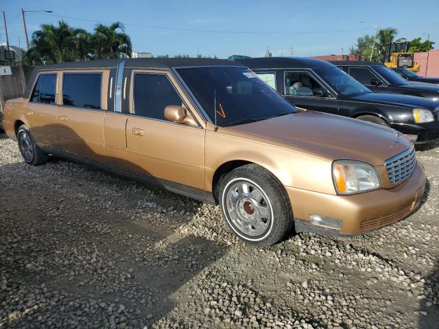 1GEEH90YX2U550494 - 2002 CADILLAC PROFESSION TAN photo 4