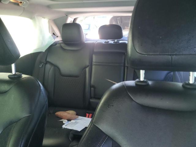 3C4NJCBB3JT181781 - 2018 JEEP COMPASS LATITUDE წითელი ფოტო 10