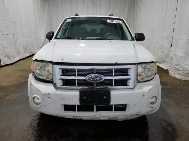 1FMCU03G29KA25327 - 2009 FORD ESCAPE XLT WHITE photo 5