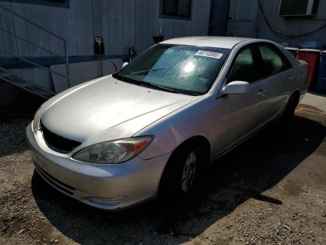 2004 TOYOTA CAMRY LE, null