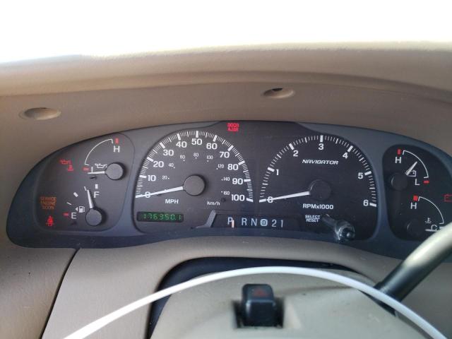 5LMFU28R82LJ08907 - 2002 LINCOLN NAVIGATOR 黑色 照片 9