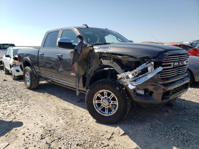 3C63R3EL9KG614557 - 2019 RAM 3500 LARAMIE GRAY photo 4