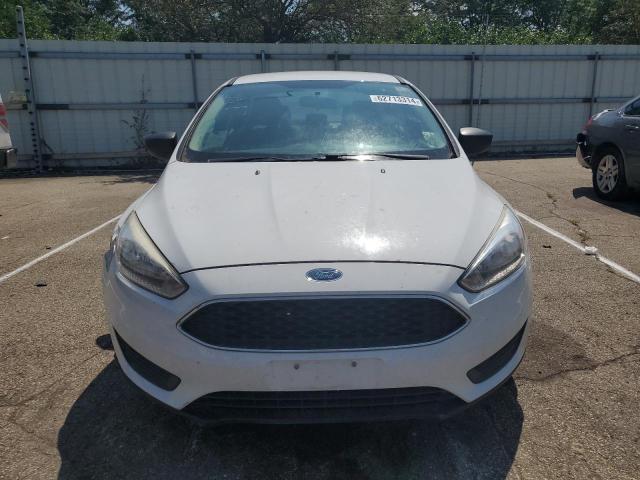 1FADP3E28HL318201 - 2017 FORD FOCUS S WHITE photo 5