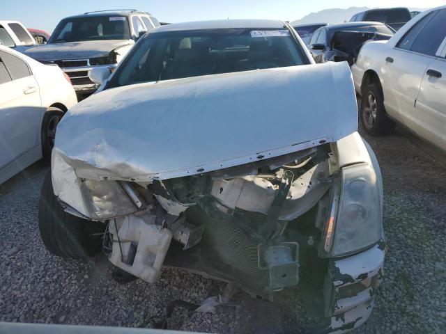 1G6DW677850212029 - 2005 CADILLAC STS WHITE photo 5