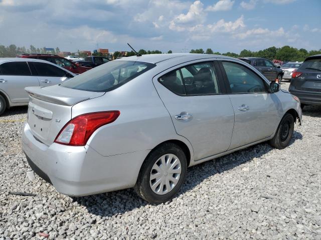 3N1CN7AP7JL877904 - 2018 NISSAN VERSA S SILVER photo 3