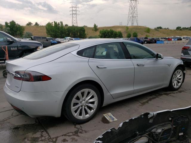 5YJSA1E20GF150014 - 2016 TESLA MODEL S 银色 照片 3