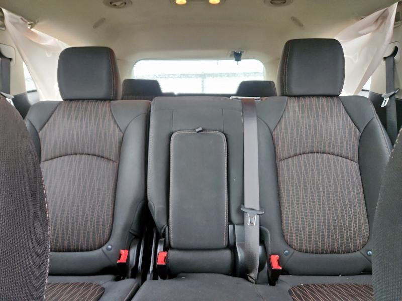 1GNKRGKDXHJ230388 - 2017 CHEVROLET TRAVERSE LT 灰色 照片 10