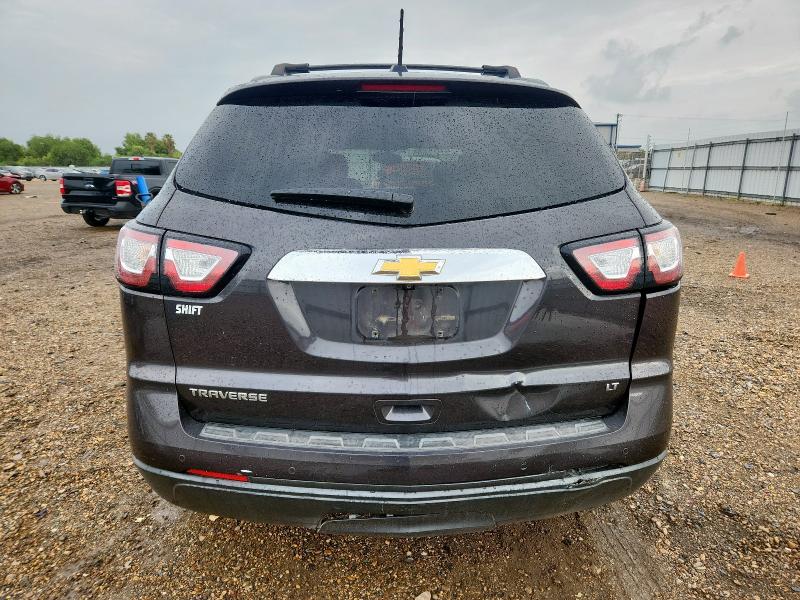 1GNKRGKDXHJ230388 - 2017 CHEVROLET TRAVERSE LT 灰色 照片 6
